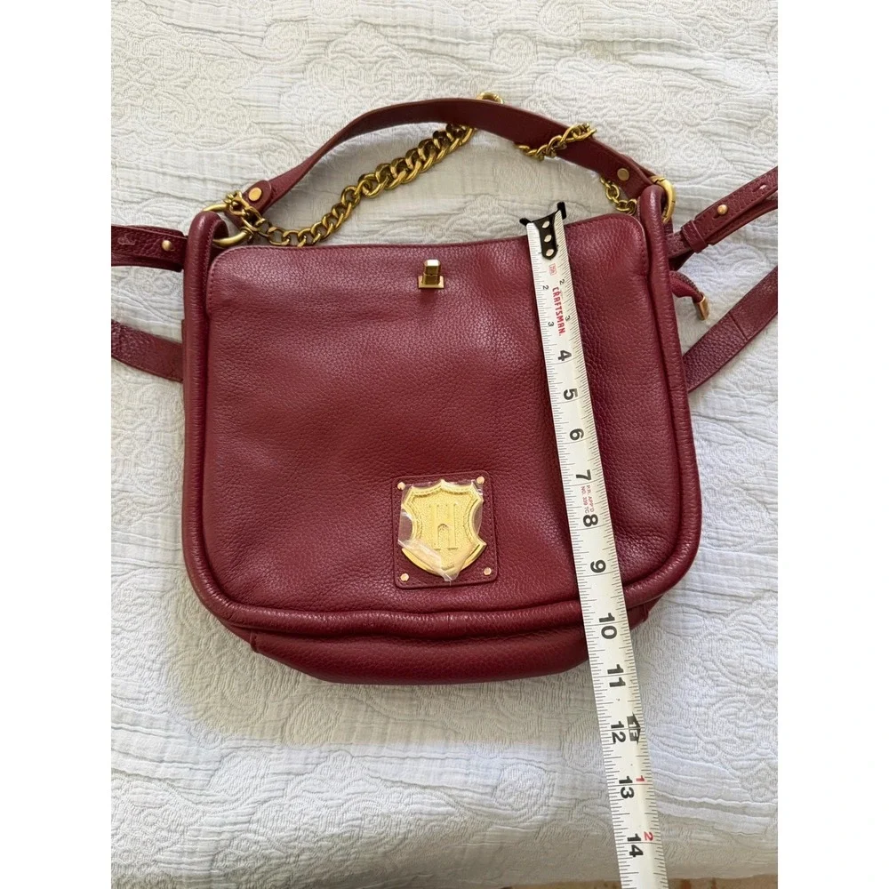 J.W.‎ Hulme Co. Womens Burgundy Leather Inner Pockets Crossbody Bag Editor